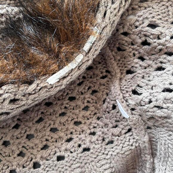 brown boho gyaru knit faux fur vest - Picture 4 of 6